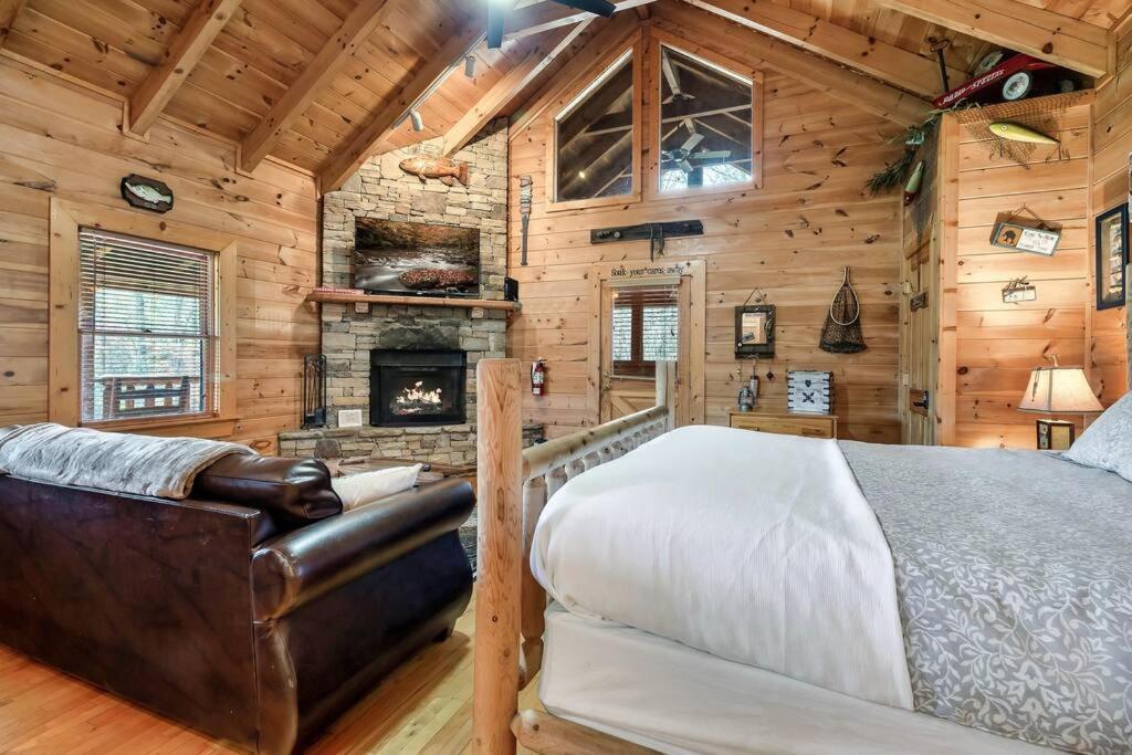 セバービル Spectacular Mtns Views With Private Hot Tub With Pool Table And Private Pondヴィラ エクステリア 写真