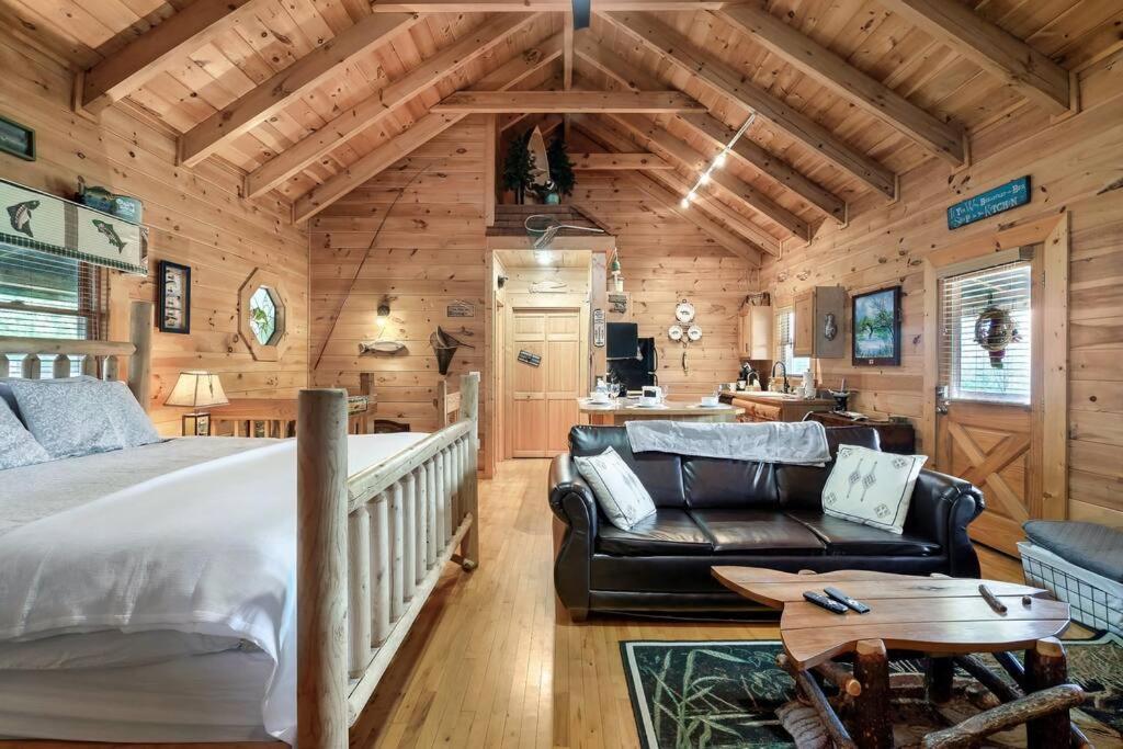 セバービル Spectacular Mtns Views With Private Hot Tub With Pool Table And Private Pondヴィラ エクステリア 写真