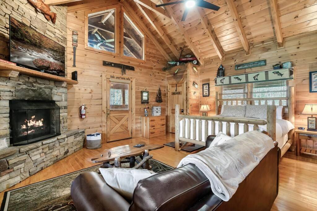 セバービル Spectacular Mtns Views With Private Hot Tub With Pool Table And Private Pondヴィラ エクステリア 写真